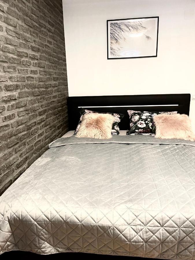 Apartman City Center 3-Setaliste Prijedor Buitenkant foto