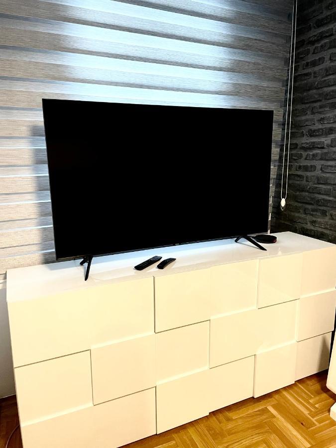 Apartman City Center 3-Setaliste Prijedor Buitenkant foto