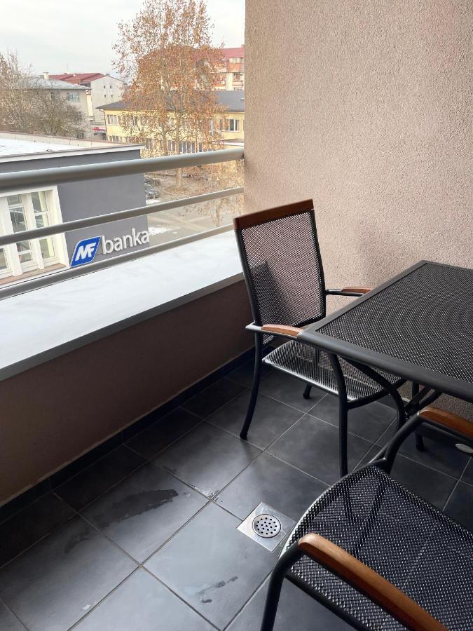 Apartman City Center 3-Setaliste Prijedor Buitenkant foto